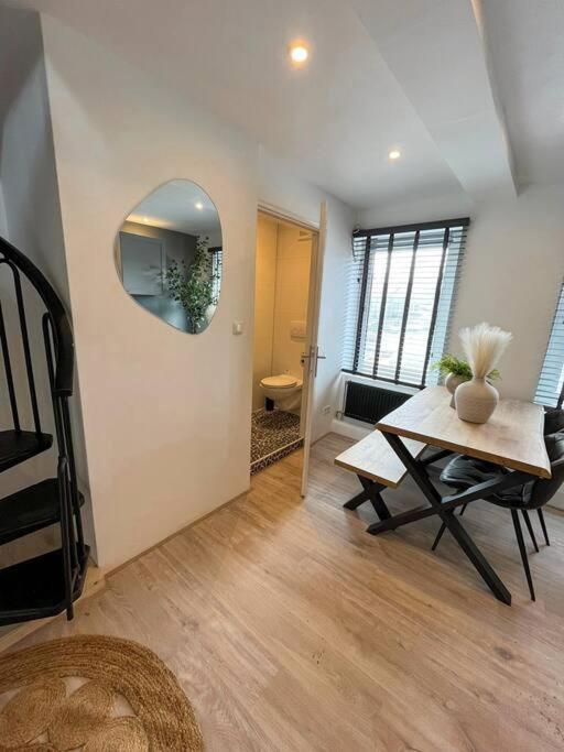 Gezellig Appartement, Gerenoveerd Eind 2022 Tilburg Bagian luar foto
